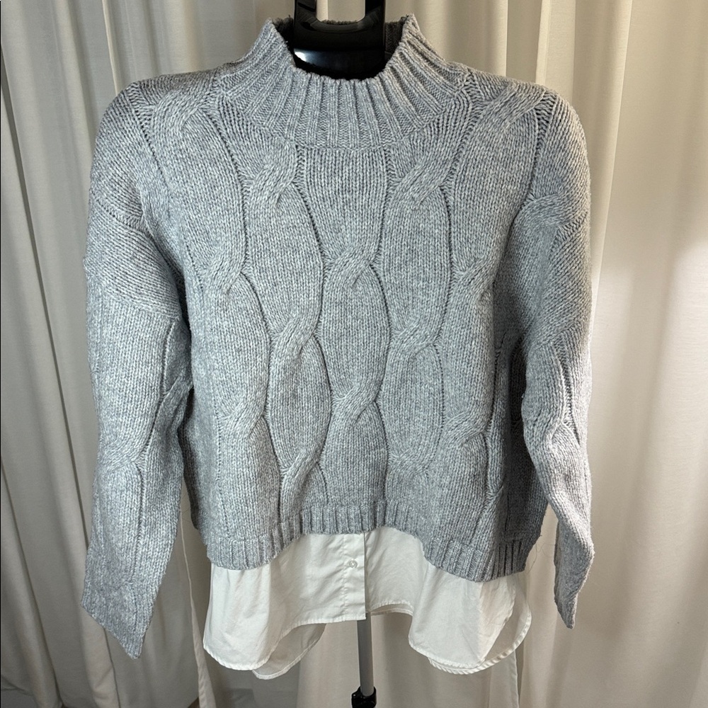 Gray Cable Knit Sweater with White Layered Hem Size XL Old Money Put-Together - Picture 2 of 8